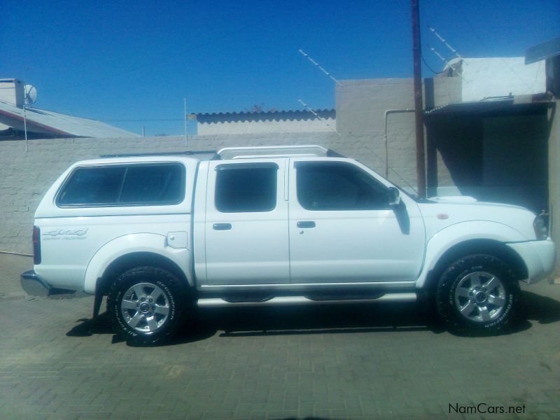 Nissan NP300 2.5 TD in Namibia