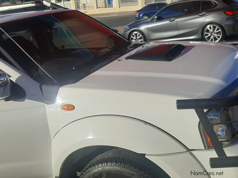 Nissan NP300 2.5TDI in Namibia