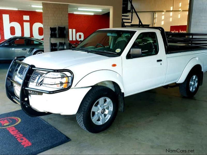 Nissan NP300 S/C in Namibia