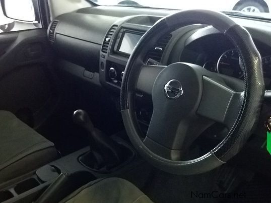 Nissan Navara 2.5 DCi XE 4x4 in Namibia