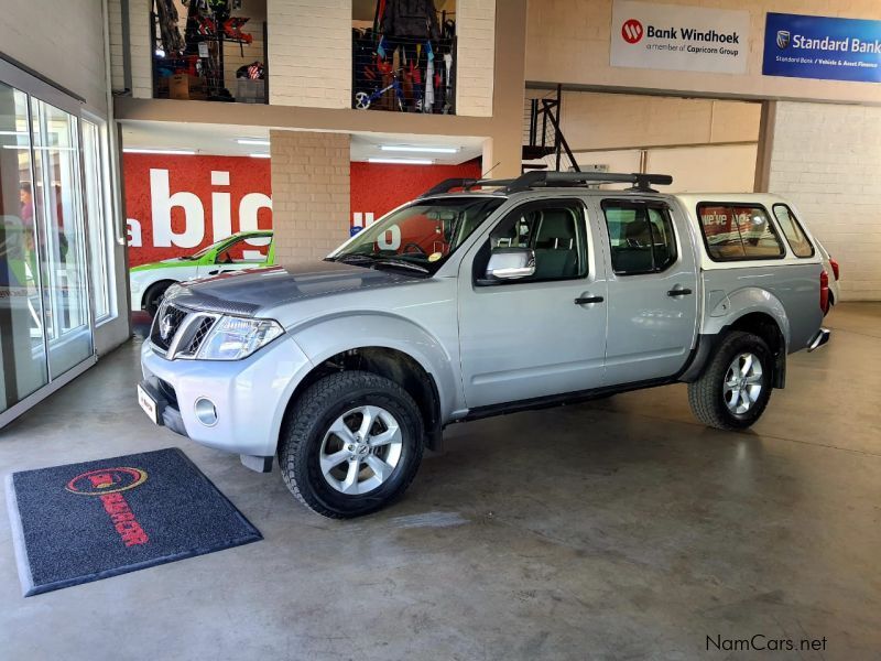 Nissan Navara 2.5 TDI LE 4x4 D/C in Namibia