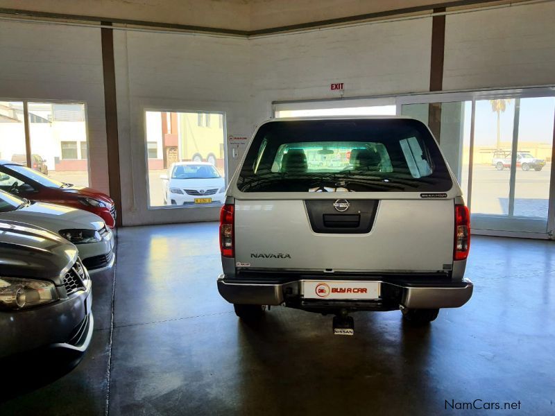 Nissan Navara 2.5 TDI LE 4x4 D/C in Namibia