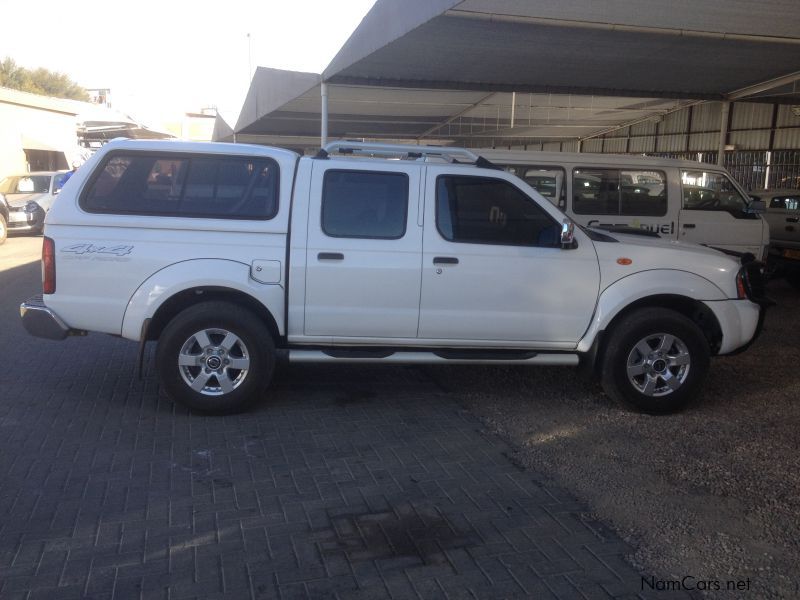 Nissan Np300 2.5 in Namibia