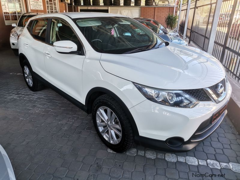 Nissan Qashqai 1.2T Acenta in Namibia