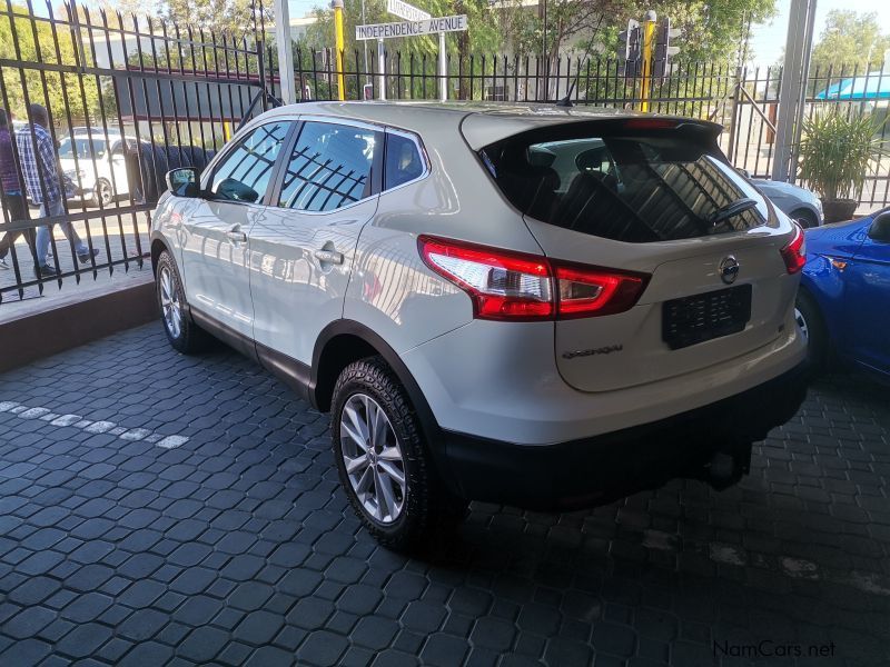 Nissan Qashqai 1.2T Acenta in Namibia