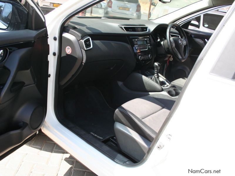 Nissan Quashqai 1.2 Acenta NO DEP in Namibia