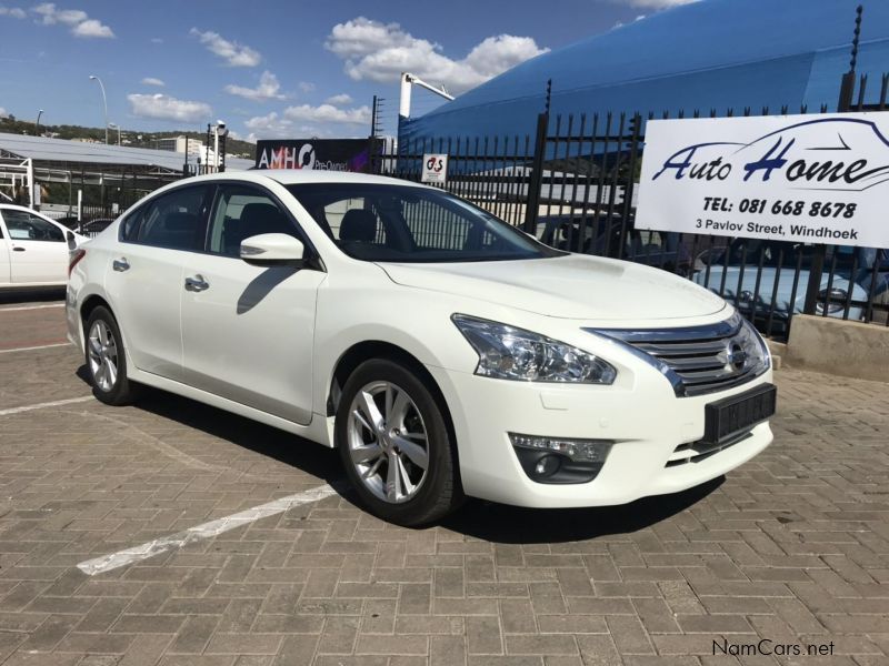 Nissan TEANA 2.0L CVT in Namibia