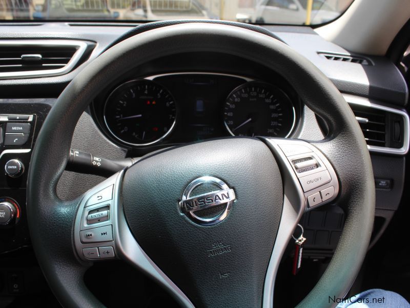 Nissan X-TRAIL 2.0 XE in Namibia