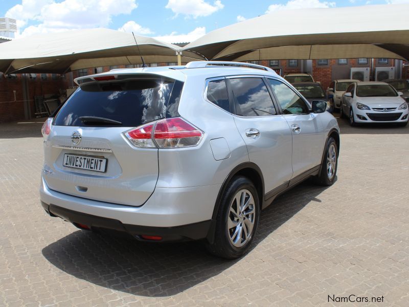 Nissan X-TRAIL 2.0 XE in Namibia