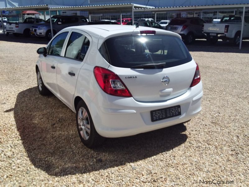 Opel Corsa 1.4 essentia in Namibia