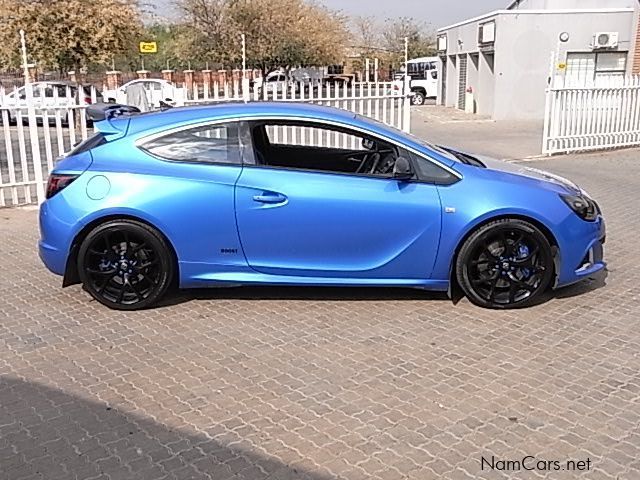 Opel OPC Astra 2.0 in Namibia