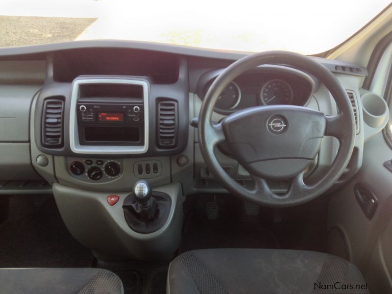 Opel Vivaro 1.9 CDTi 9 seater BUS in Namibia