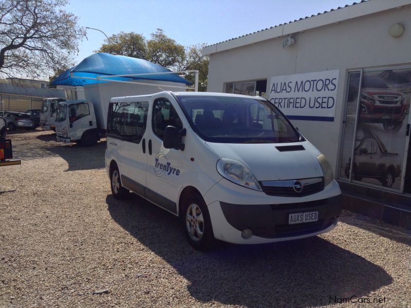 Opel Vivaro 1.9 CDTi 9 seater BUS in Namibia