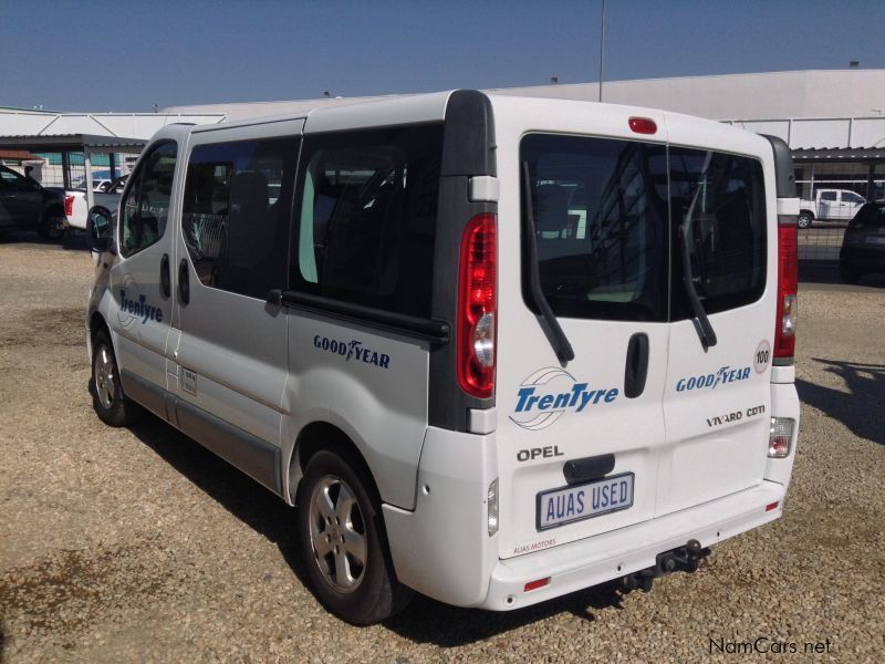 Opel Vivaro 1.9 CDTi 9 seater BUS in Namibia