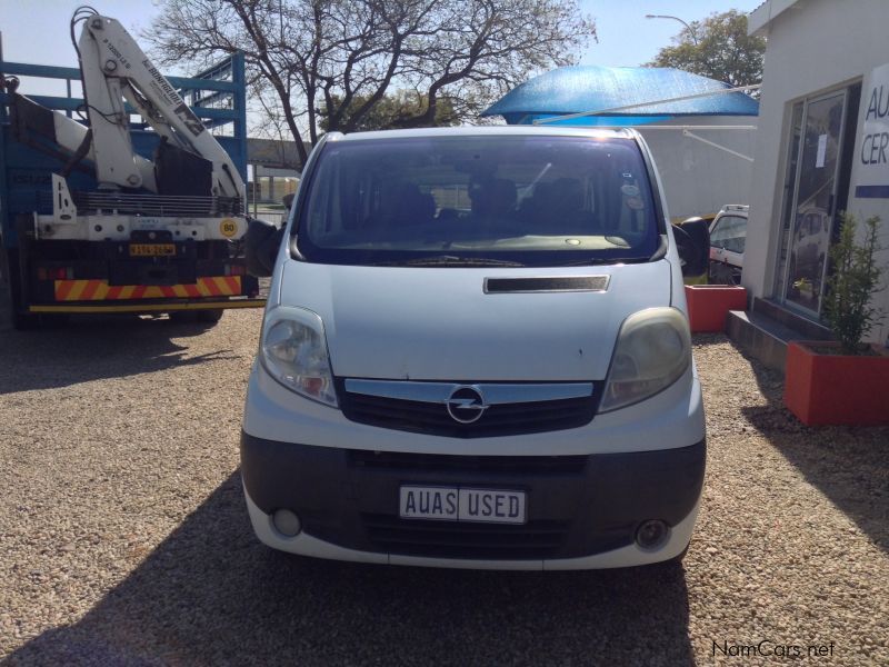 Opel Vivaro 1.9 CDTi 9 seater BUS in Namibia