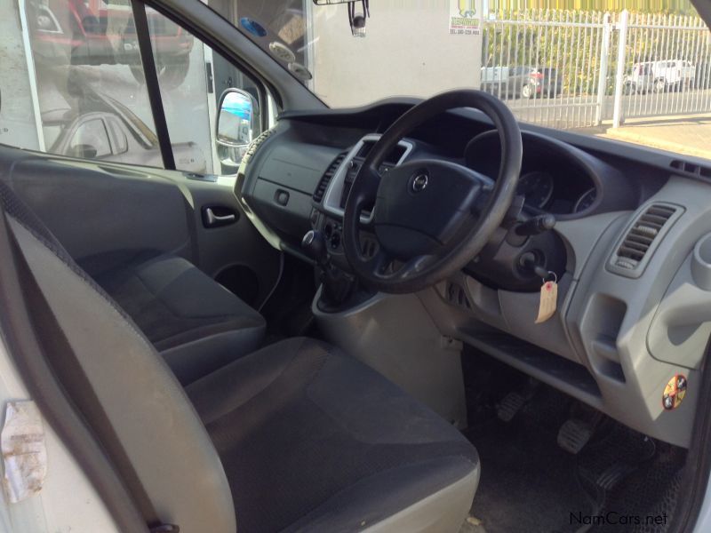 Opel Vivaro 1.9 CDTi 9 seater BUS in Namibia