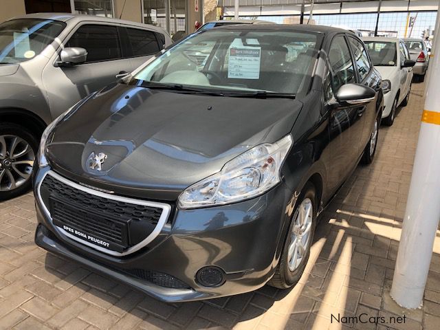 Peugeot 208 Alure 1.6 in Namibia