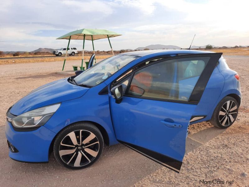 Renault Clio 4 IV 900T Dynamique 5 Door in Namibia