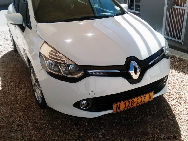 Renault Clio 900 T Expression 5 DR in Namibia