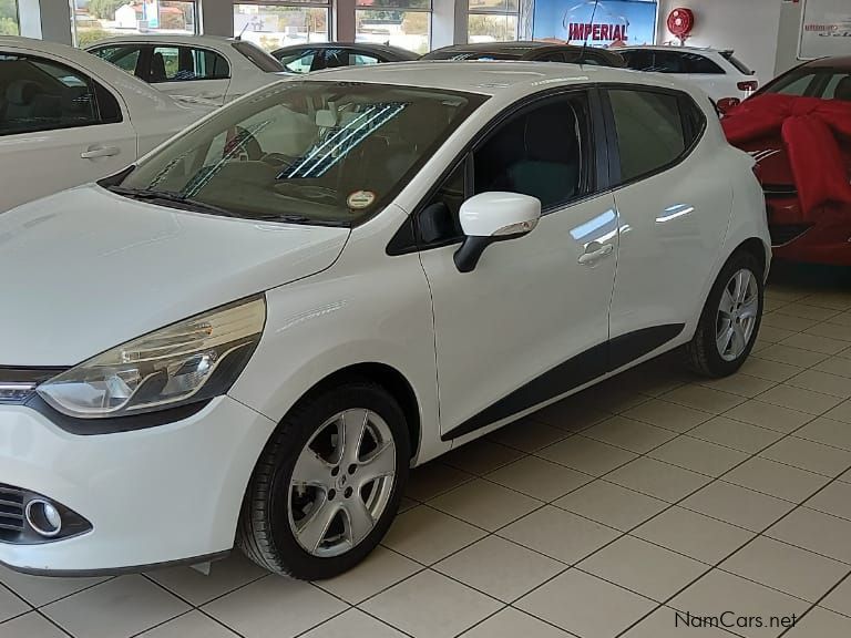 Renault Clio IV 900 T EXPRESSION 5DR (66KW) in Namibia