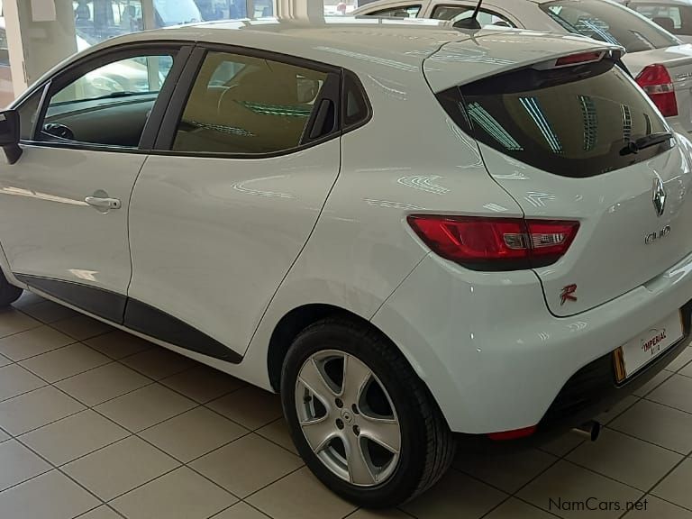 Renault Clio IV 900 T EXPRESSION 5DR (66KW) in Namibia