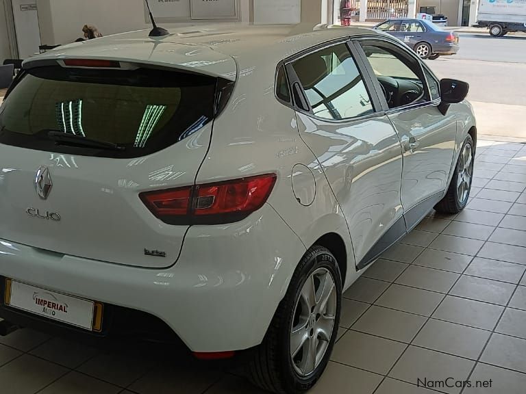 Renault Clio IV 900 T EXPRESSION 5DR (66KW) in Namibia