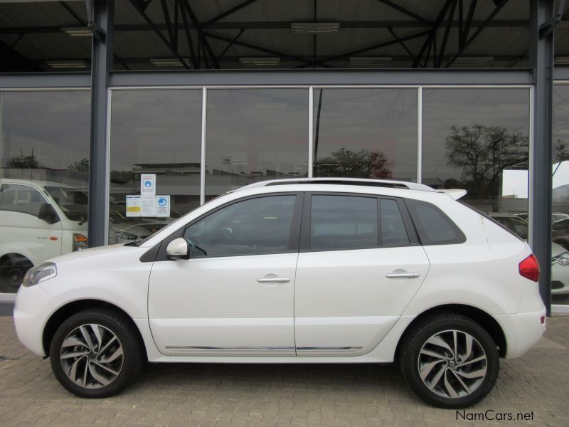 Renault Koleos 2,5L Dynamique 4X4 Man Petrol in Namibia