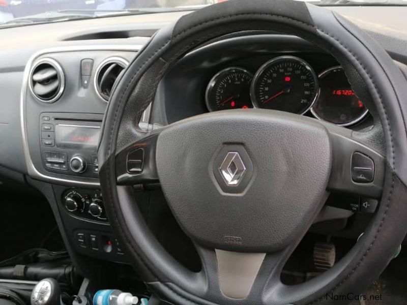 Renault Sander Stepway in Namibia