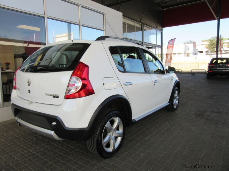 Renault Sandero 1.6 Stepway in Namibia