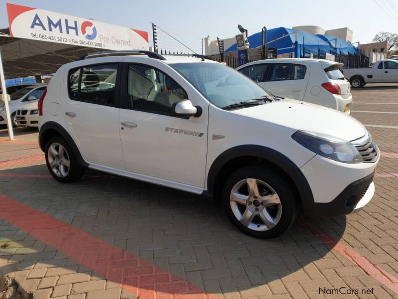 Renault Sandero Stepway 1.6 in Namibia