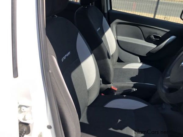 Renault Sandero Stepway 900T in Namibia