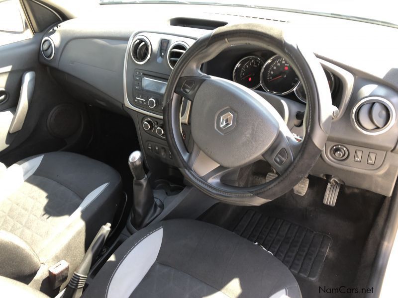 Renault Sandero Stepway 900T in Namibia