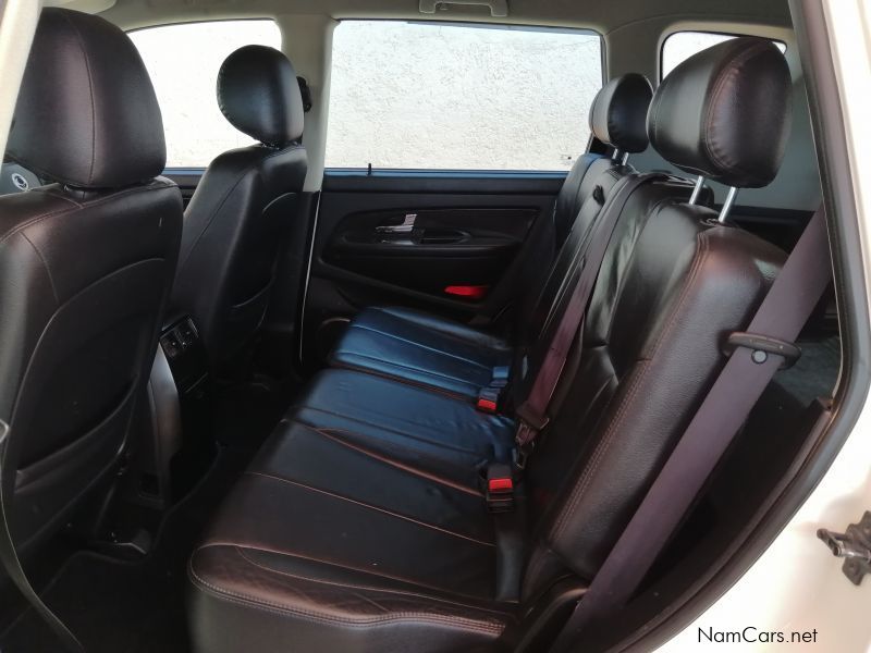 Ssangyong Rexton 2.7D 4x4 AT 7-Seater in Namibia