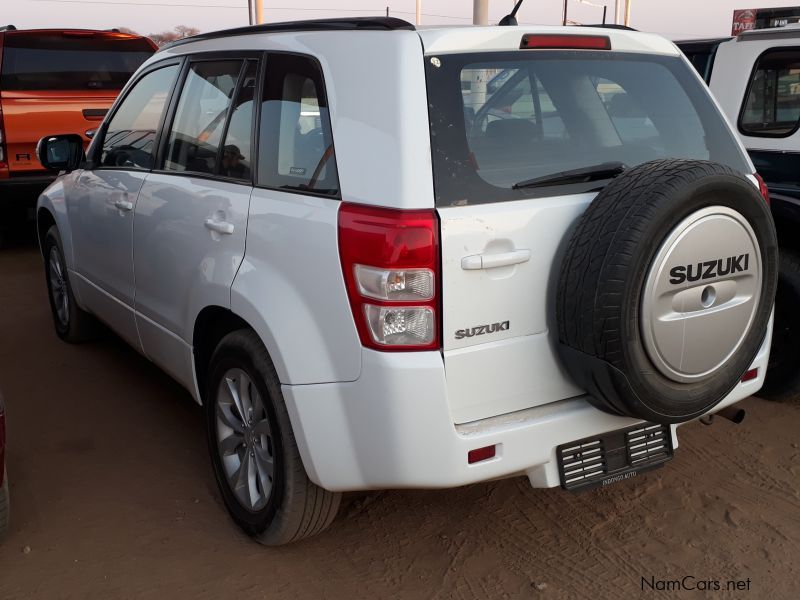 Suzuki Grand Vitara 2.4 Due 4x4 in Namibia