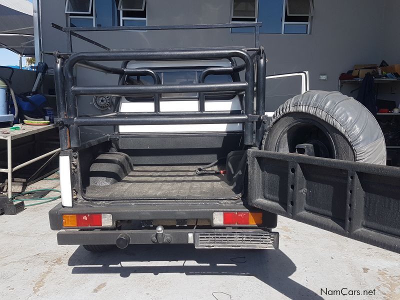 Suzuki Gypsy 1.3i 4x4 Single cab 1/2 ton Pick-up in Namibia