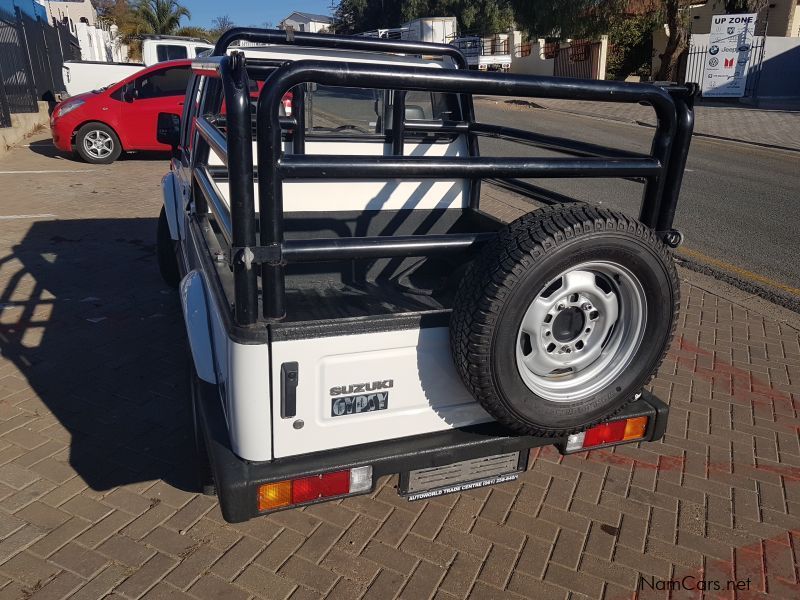 Suzuki Gypsy 1.3i 4x4 Single cab 1/2 ton Pick-up in Namibia