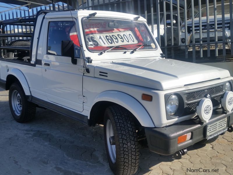Suzuki Gypsy 1.3i 4x4 Single cab 1/2 ton Pick-up in Namibia