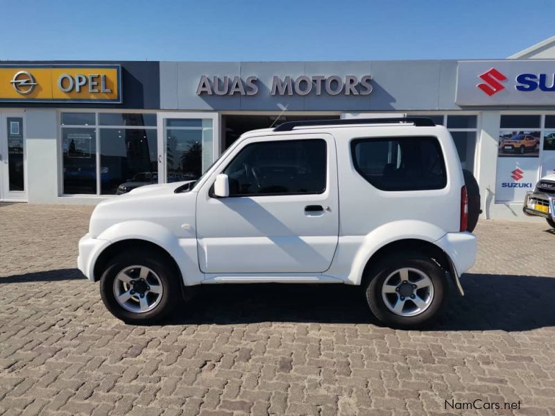 Suzuki jimny 1.3 MT 4x4 in Namibia