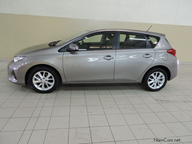 Toyota AURIS 1.6 XI in Namibia