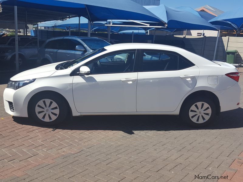 Toyota Corolla 1.6 Esteem manual in Namibia