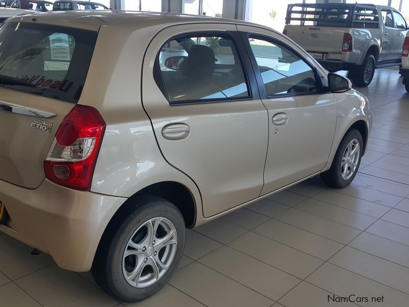 Toyota Etios 1.5 Xs in Namibia