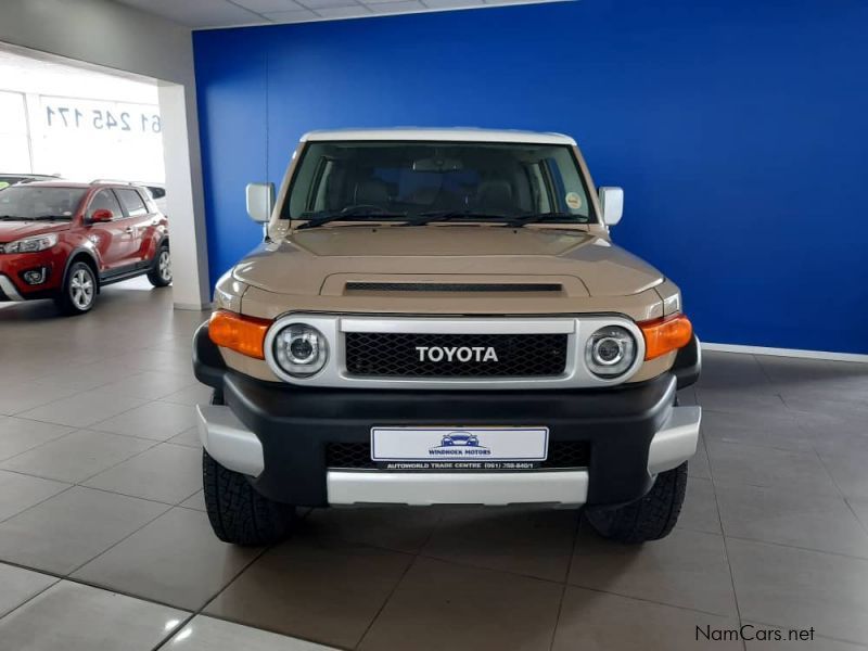 Toyota FJ Cruiser 4.0 V6 A/T in Namibia