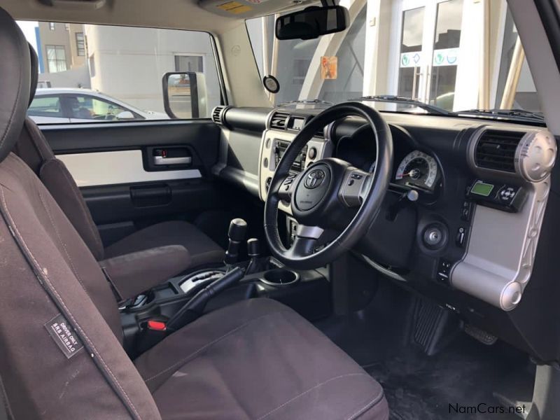 Toyota FJ Cruiser 4.0 V6 in Namibia