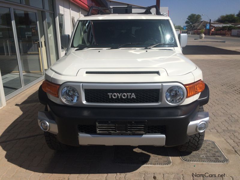Toyota FJ Cruiser 4.0P A/T in Namibia