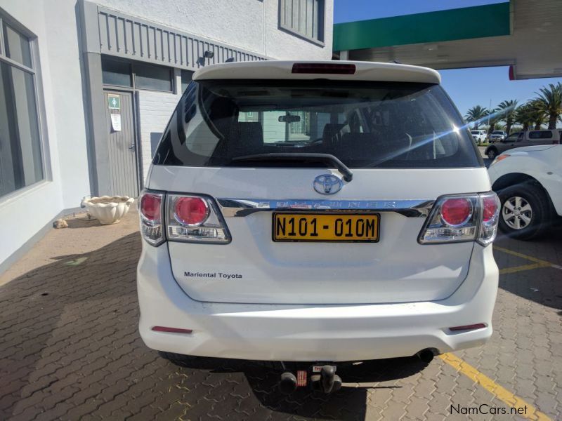 Toyota FORTUNER 2.5D4D HR A/T 4X2 in Namibia