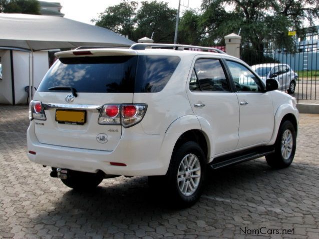 toyota fortuner 2014 года