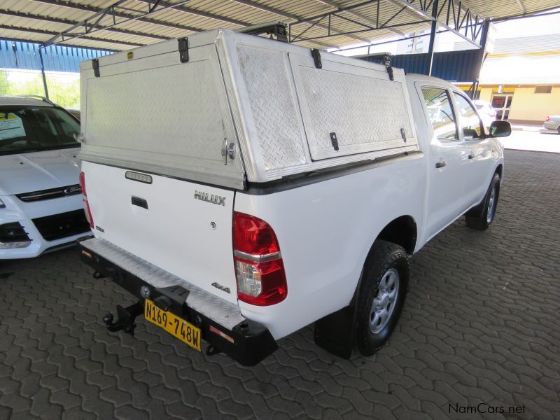 Toyota HILUX 2.5 D4D 4X4 D/CAB SRX ( ONE LEFT ) in Namibia