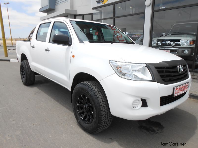 Toyota HILUX 2.5 D4D SRX D/C 4X4 in Namibia