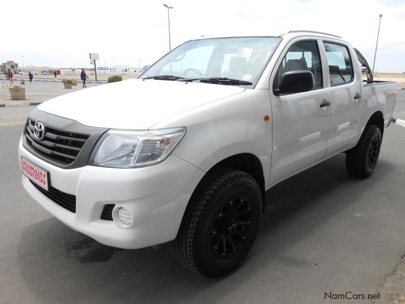 Toyota HILUX 2.5 D4D SRX D/C 4X4 in Namibia