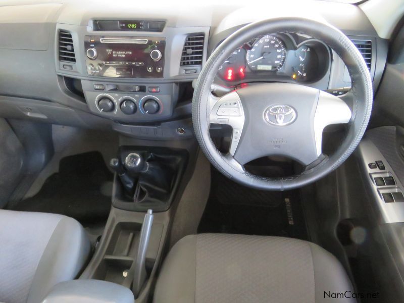 Toyota HILUX 2.5 D4D SRX D/CAB 4X4 MAN in Namibia